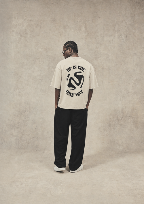 WORLD-UP — Essential Tee 001